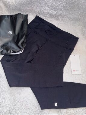 Lululemon Athletica Black High-Rise Leggings w/bonus bag - BNWT